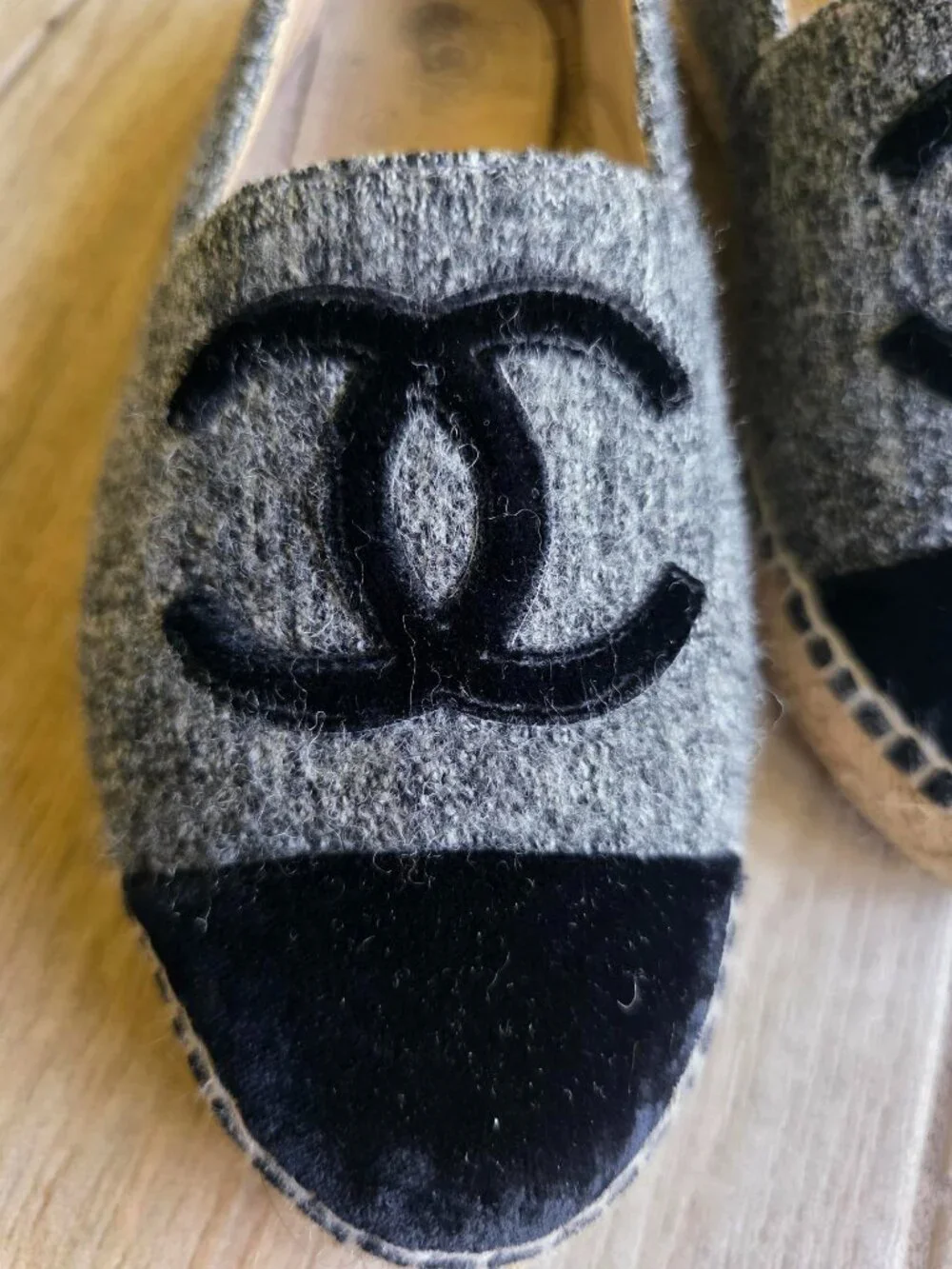 CHANEL Grey Espadrilles CC Black Velvet Grey Tweed Shoe Eur. 37